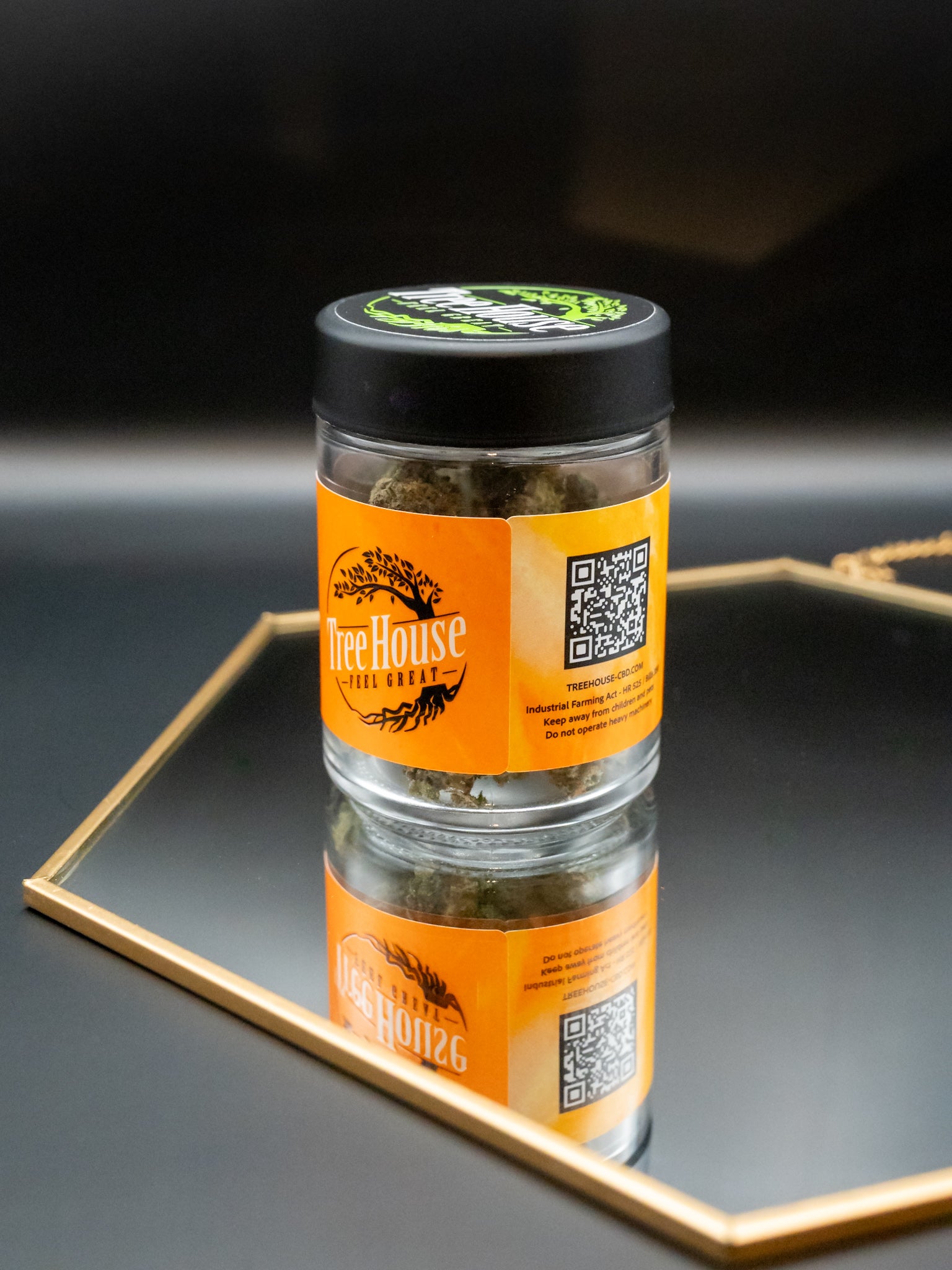 Jar of Tree House THCA Flower orange creamsicle 7 Grams 